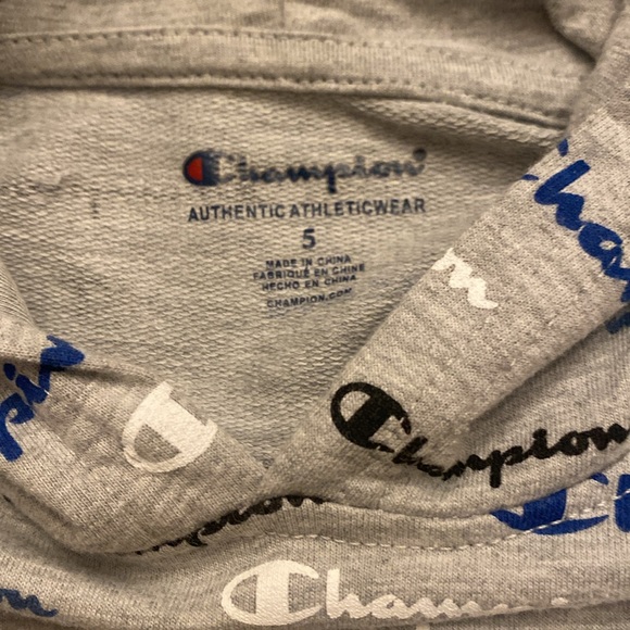 Boys Champion authentic athletic wear - Picture 3 of 4